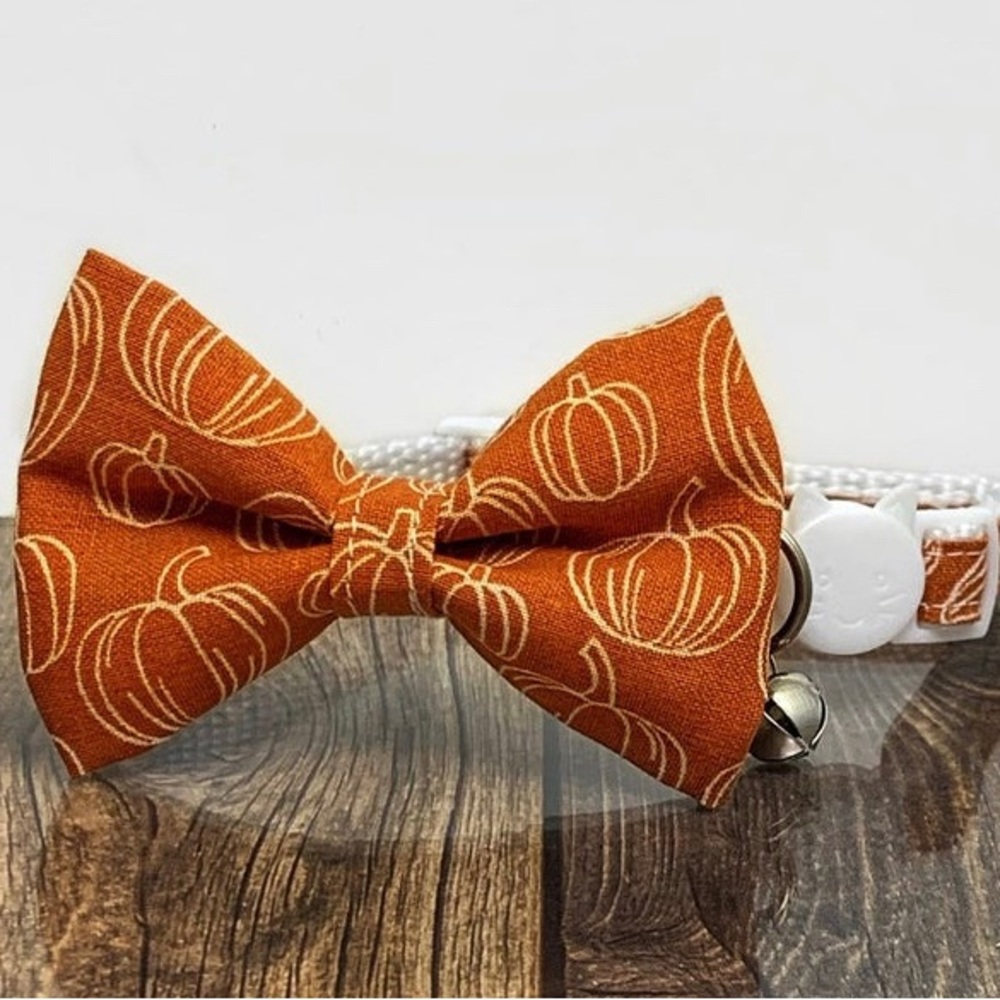 The Tabby Haberdashery Handmade Cat Collar
